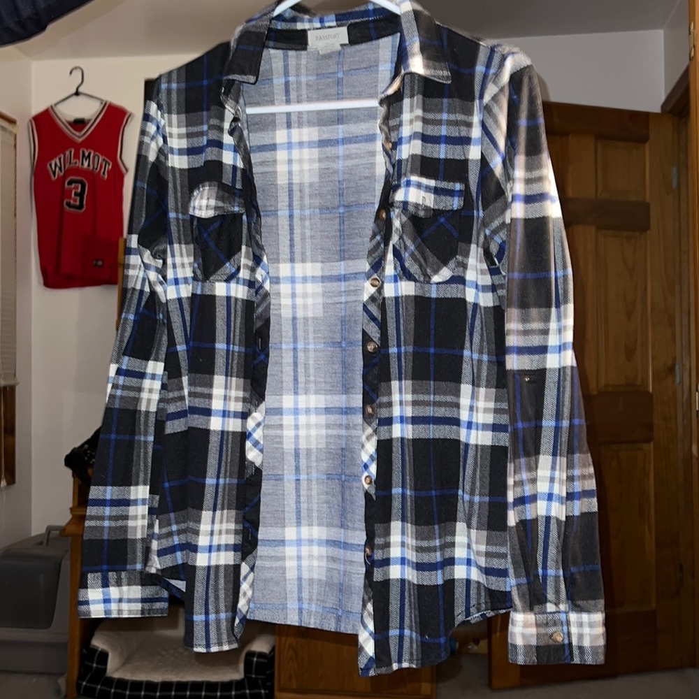 PASSPORT Womens Blue and White Long Sleeve Button Up Flannel Shirt